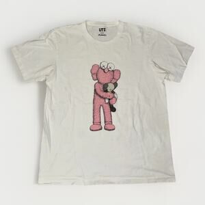 Uniqlo x Kaws Graphic T-Shirt White Large 21x27